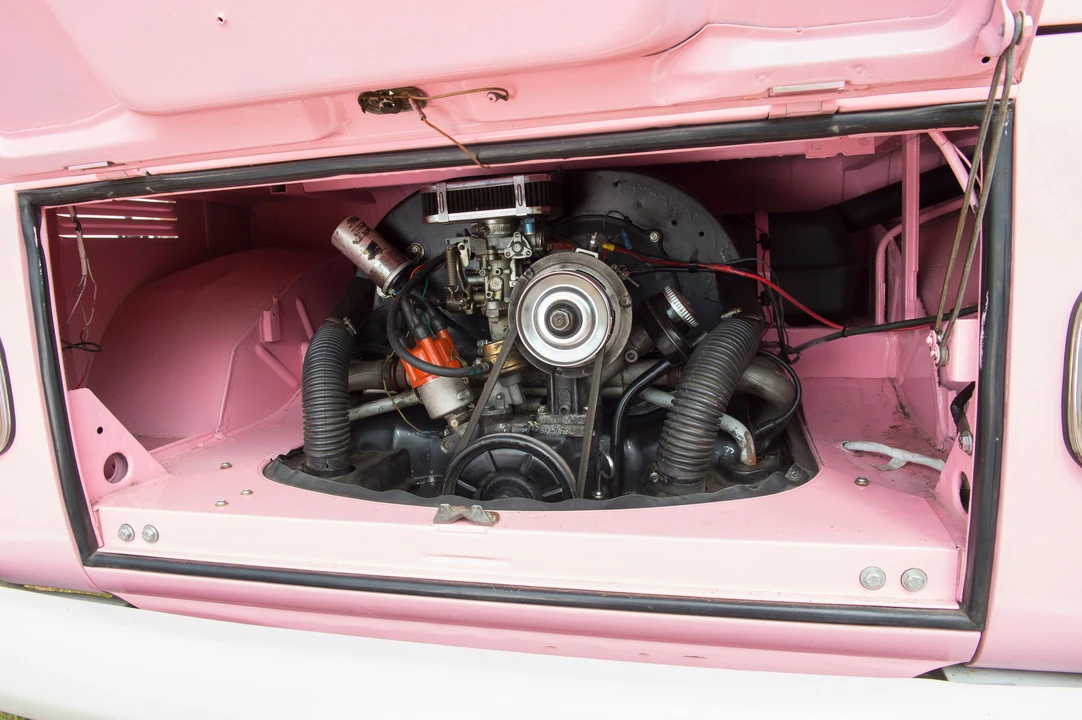 1967 Volkswagen Split-Window Camper - Image 13 of 31