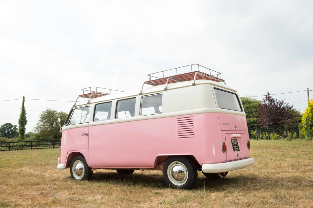 1967 Volkswagen Split-Window Camper - Image 3 of 31