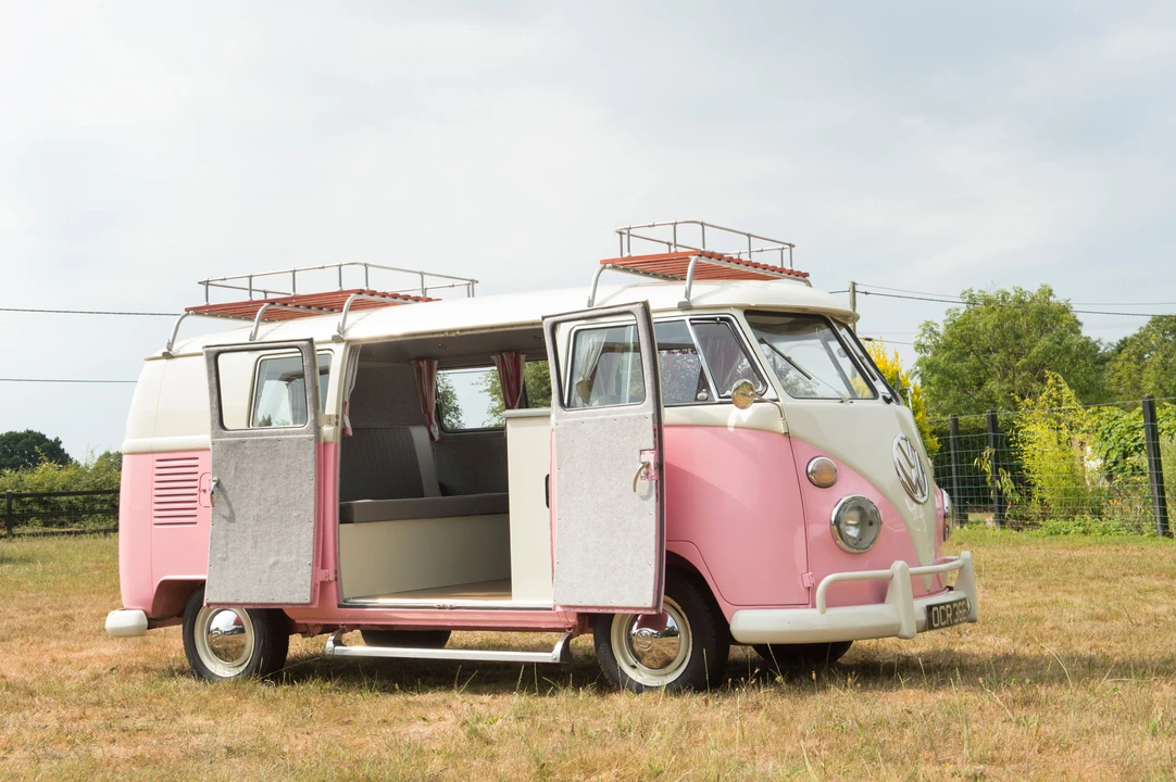 1967 Volkswagen Split-Window Camper - Image 8 of 31