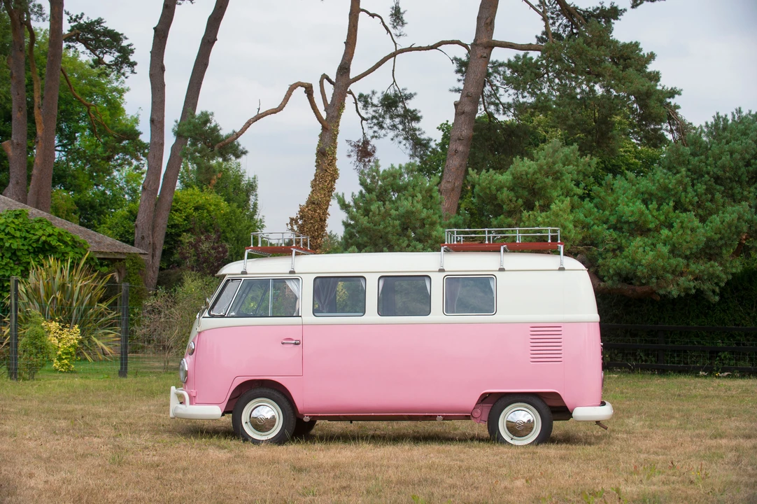 1967 Volkswagen Split-Window Camper - Image 24 of 31