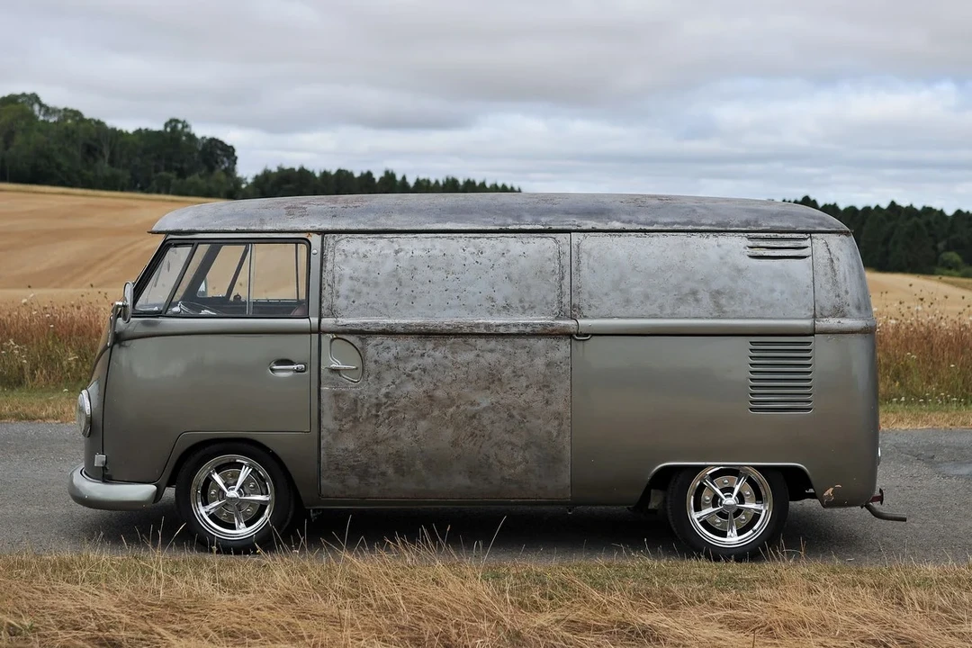 1967 Volkswagen Split-Window Bus - Image 11 of 30