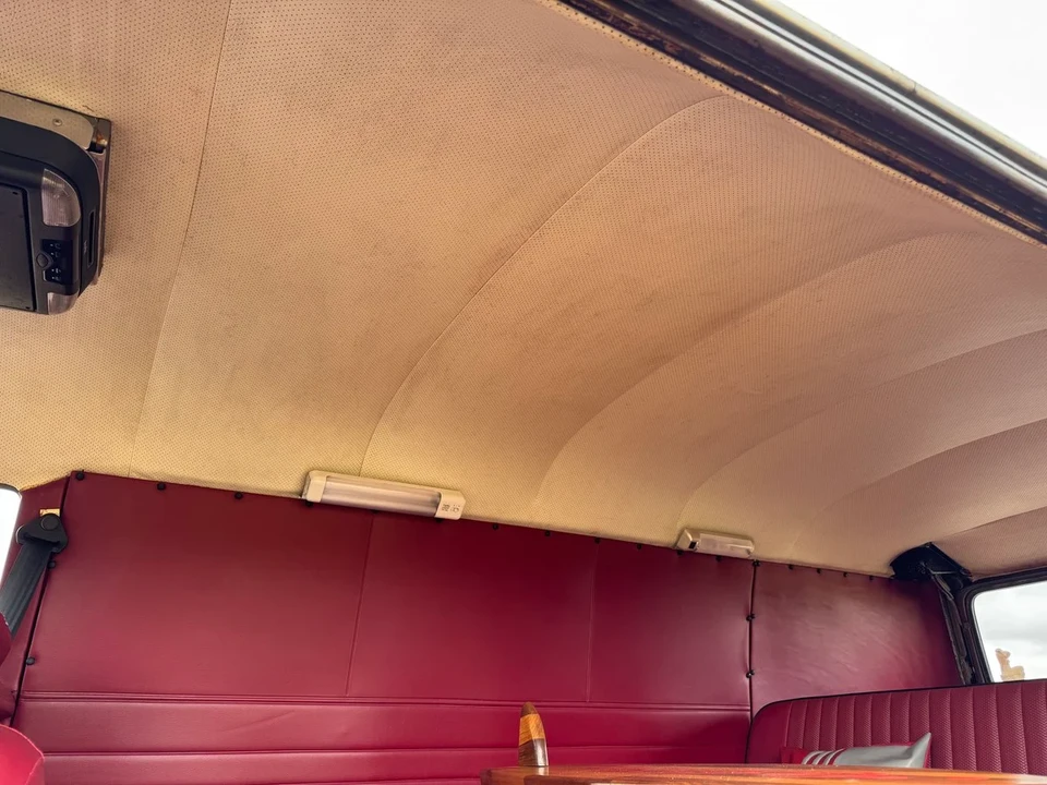 1967 Volkswagen Split-Window Bus - Image 27 of 31