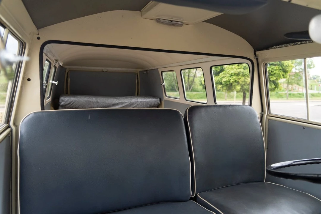 1967 Volkswagen Split-Window Bus - Image 19 of 31