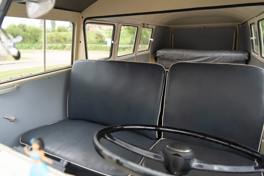 1967 Volkswagen Split-Window Bus - Image 20 of 31