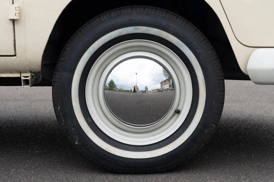 1967 Volkswagen Split-Window Bus - Image 9 of 31