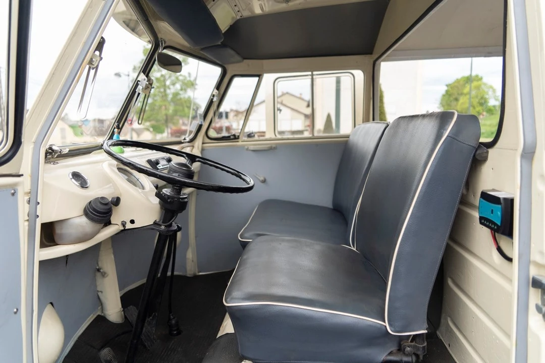 1967 Volkswagen Split-Window Bus - Image 18 of 31