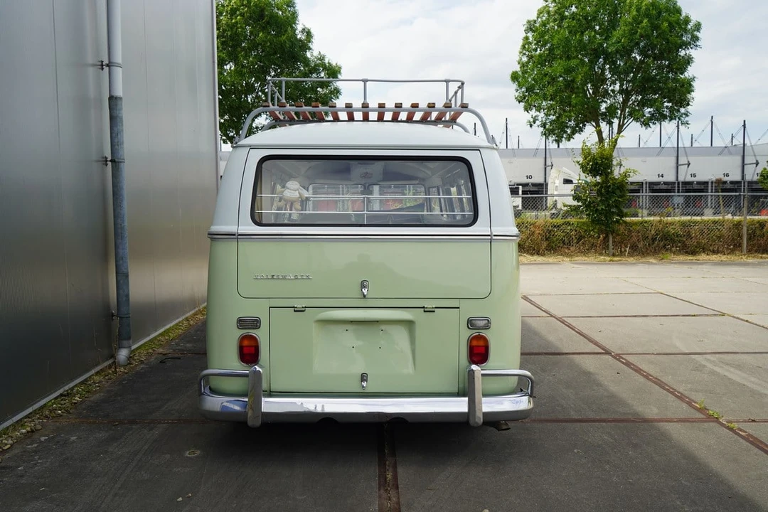 1967 Volkswagen Split-Window Camper - Image 7 of 30