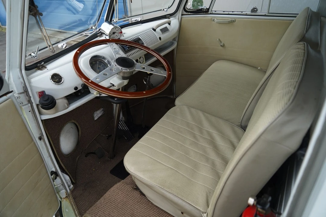 1967 Volkswagen Split-Window Camper - Image 13 of 30