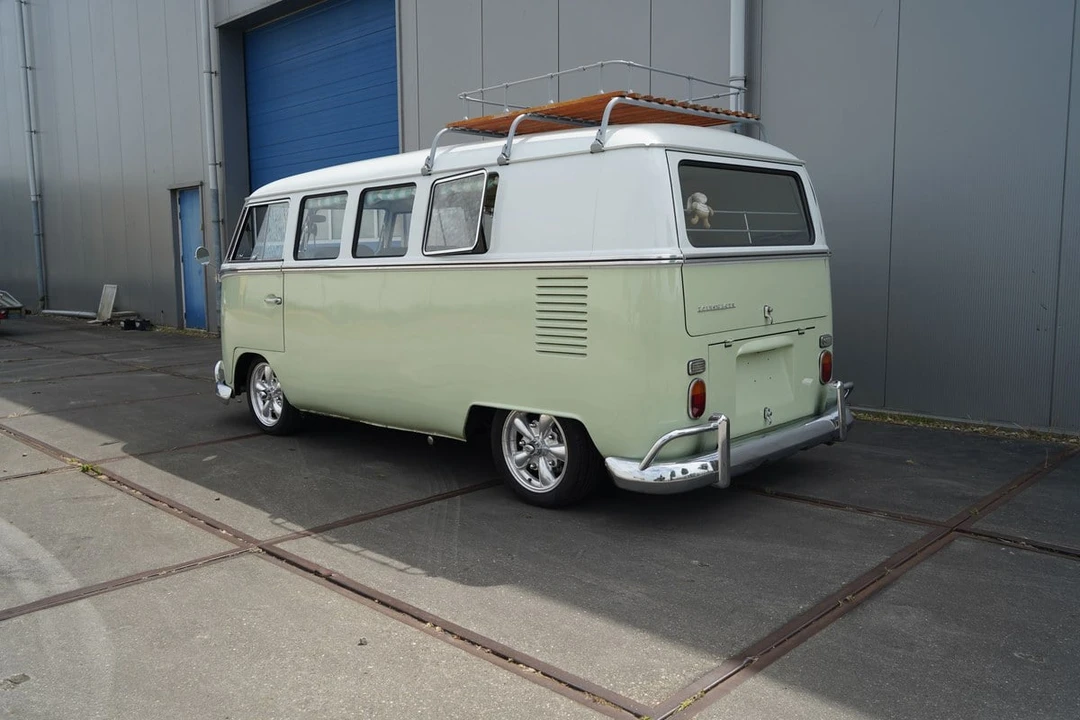 1967 Volkswagen Split-Window Camper - Image 4 of 30