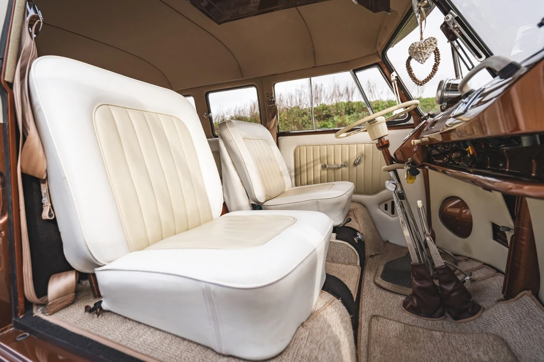 1967 Volkswagen Split-Window Bus - Image 17 of 30