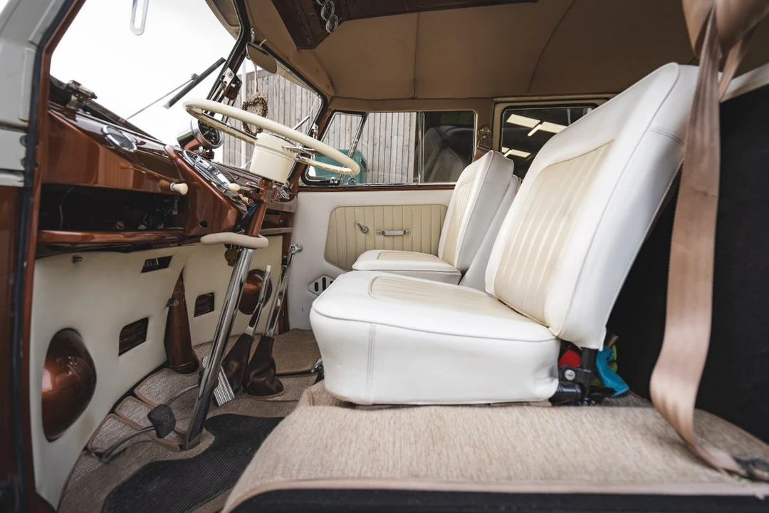 1967 Volkswagen Split-Window Bus - Image 20 of 30