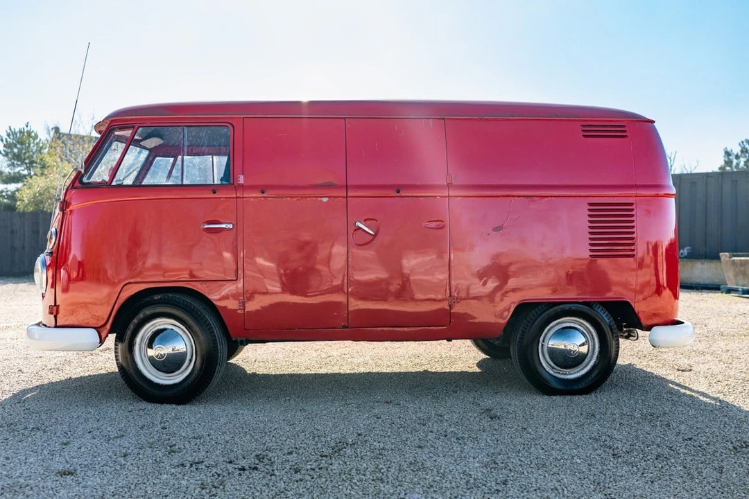 1967 Volkswagen Split-Window Bus - Image 24 of 30