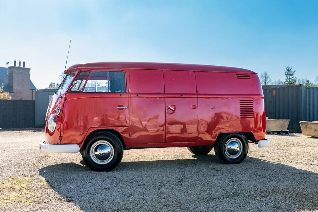 1967 Volkswagen Split-Window Bus - Image 26 of 30