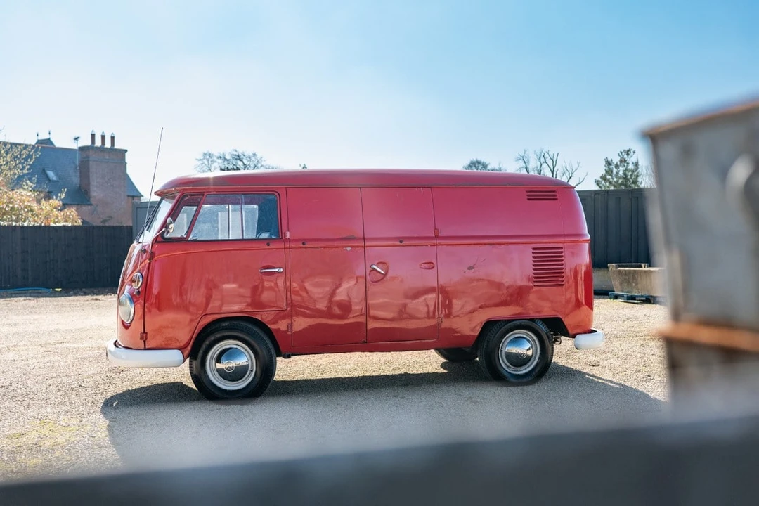 1967 Volkswagen Split-Window Bus - Image 25 of 30