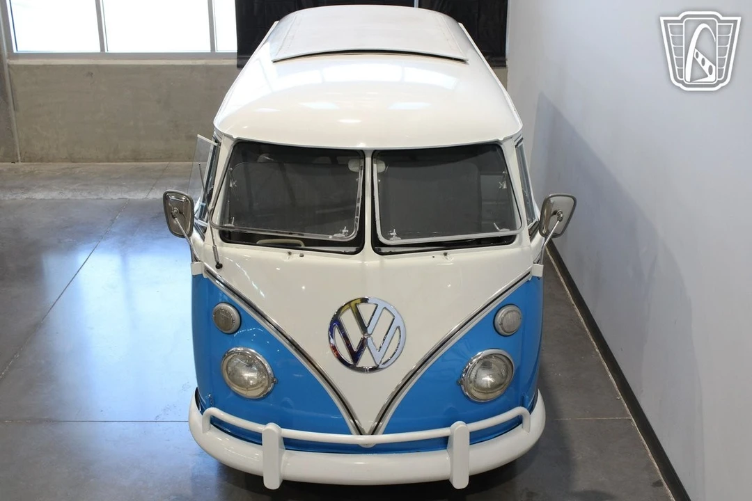 1967 Volkswagen Split-Window Bus - Image 8 of 12