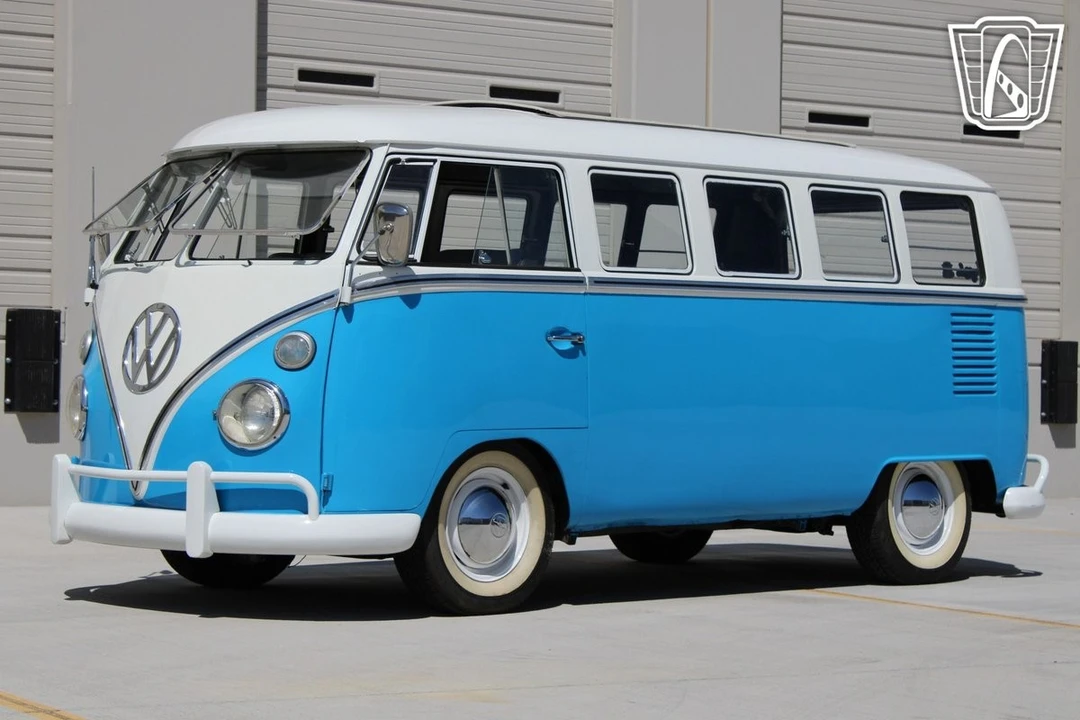 1967 Volkswagen Split-Window Bus - Image 4 of 12