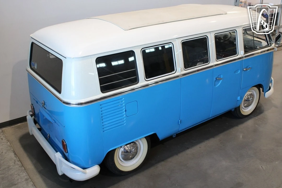 1967 Volkswagen Split-Window Bus - Image 11 of 12