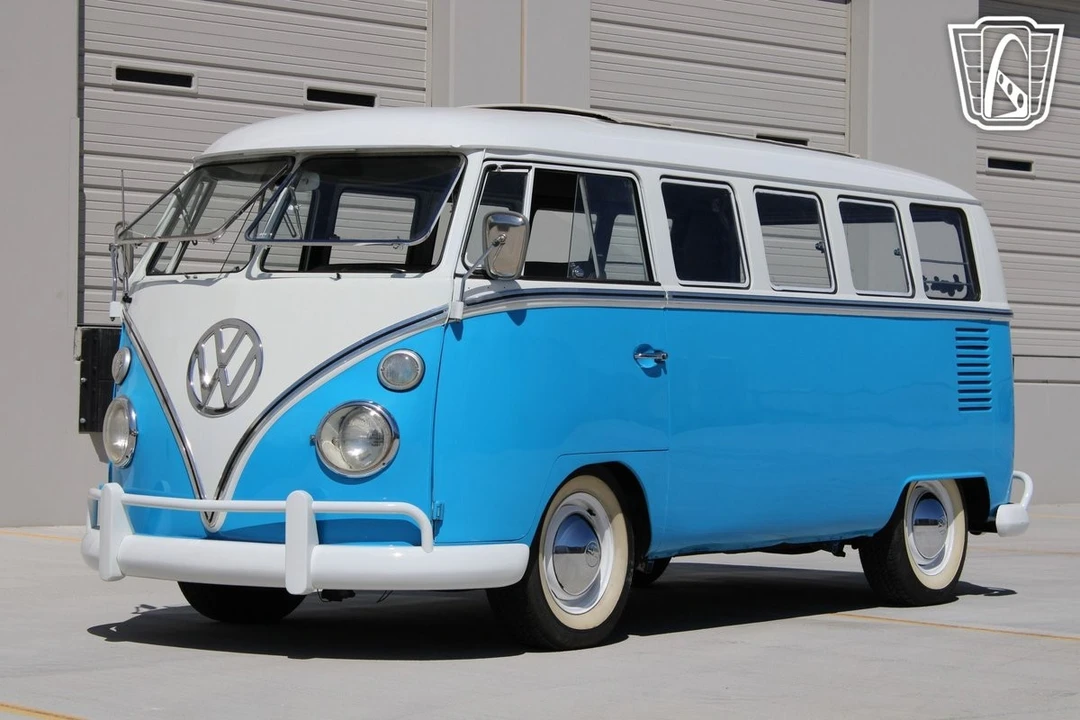 1967 Volkswagen Split-Window Bus - Image 3 of 12