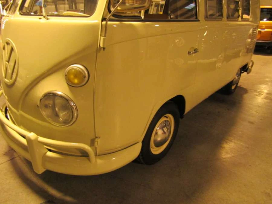 1967 Volkswagen Split-Window Bus - Image 8 of 31