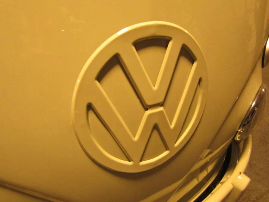 1967 Volkswagen Split-Window Bus - Image 17 of 31