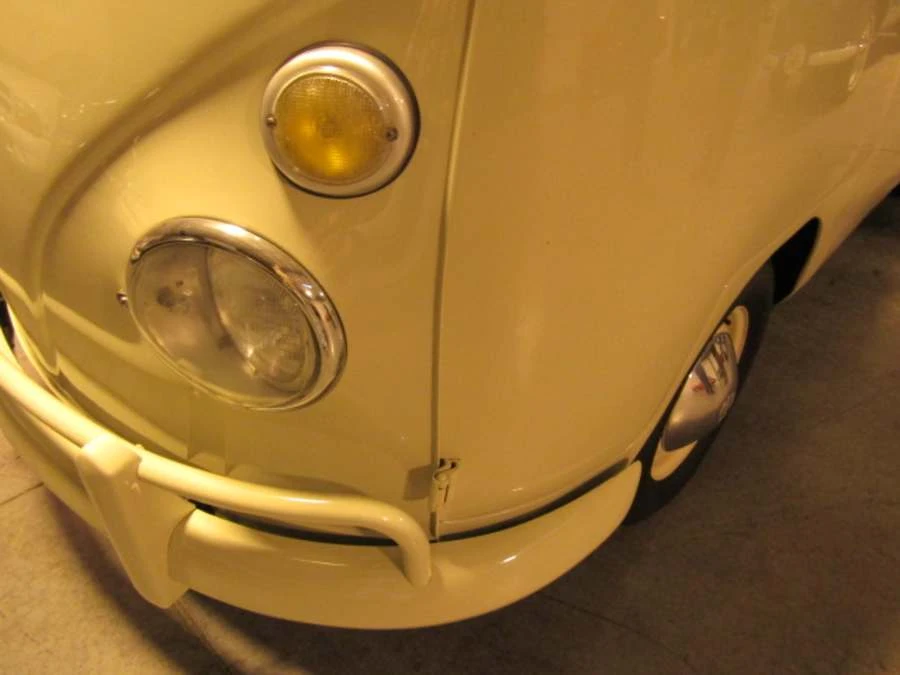 1967 Volkswagen Split-Window Bus - Image 10 of 31