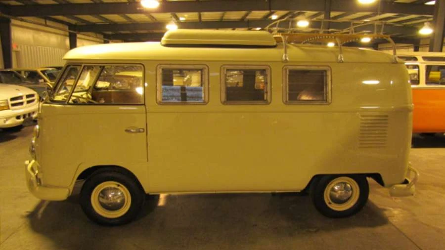 1967 Volkswagen Split-Window Bus - Image 9 of 31