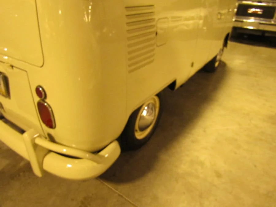 1967 Volkswagen Split-Window Bus - Image 26 of 31