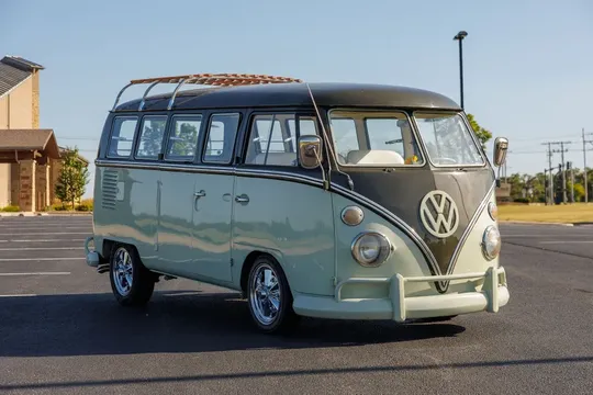 1967 Volkswagen Type 2 13-Window Bus