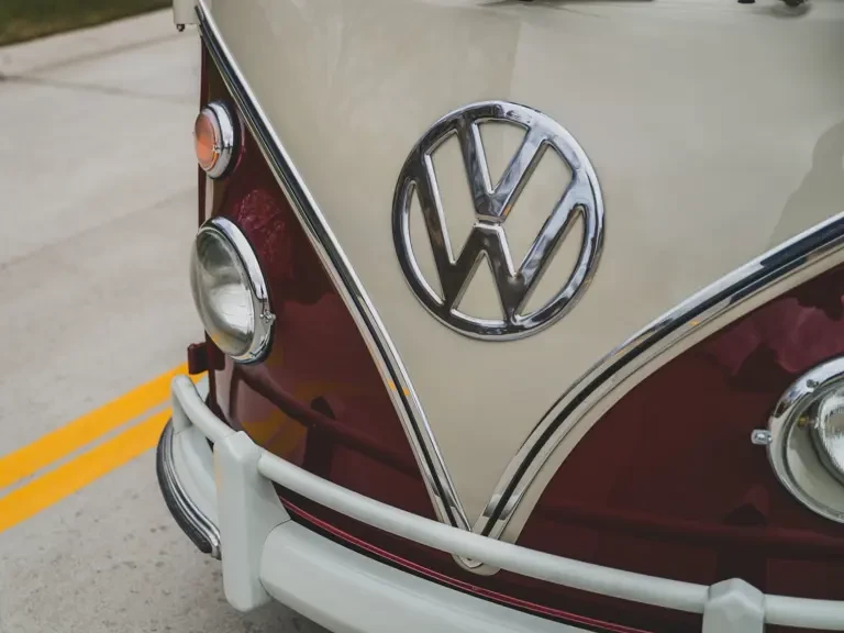 1967 Volkswagen Split-Window Bus - Image 11 of 31