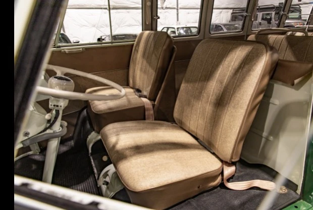 1967 Volkswagen Split-Window Bus - Image 4 of 11