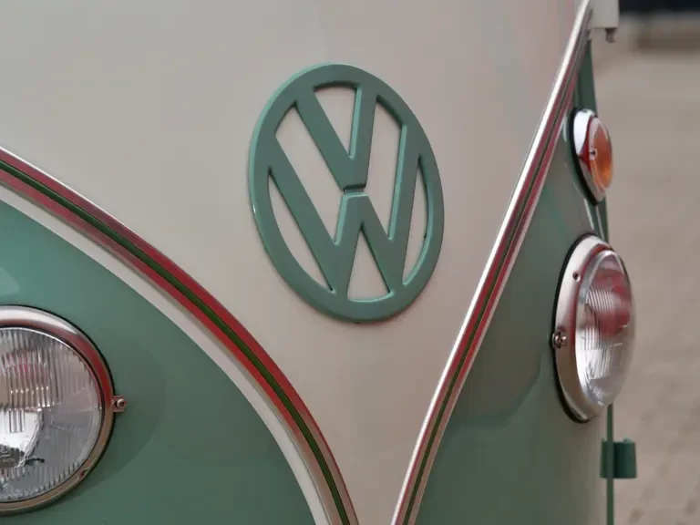 1967 Volkswagen Split-Window Bus - Image 8 of 31
