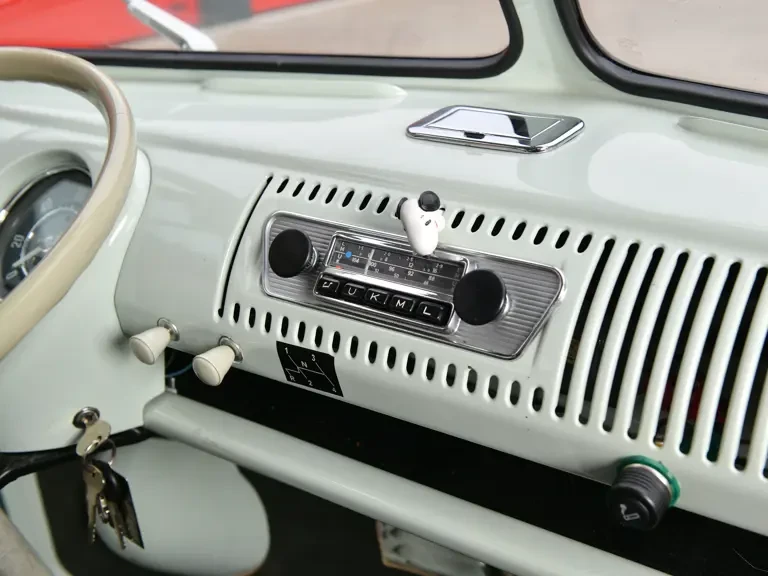 1967 Volkswagen Split-Window Bus - Image 15 of 31