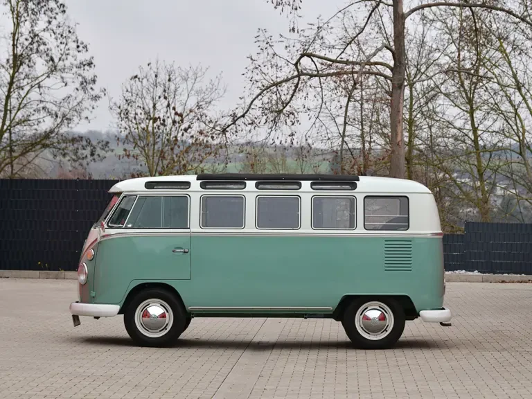 1967 Volkswagen Split-Window Bus - Image 6 of 31