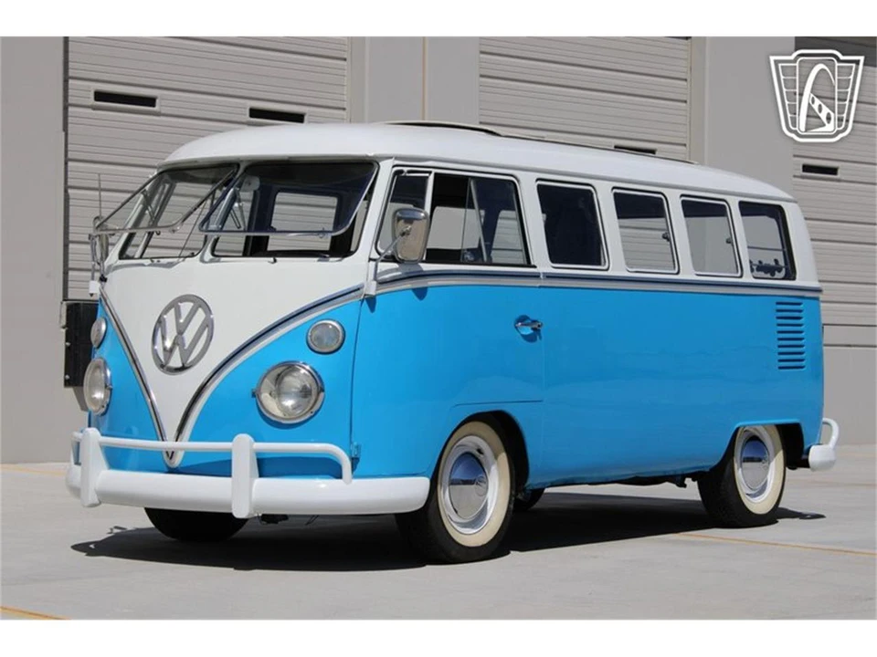 1967 Volkswagen Split-Window Bus - Image 2 of 31