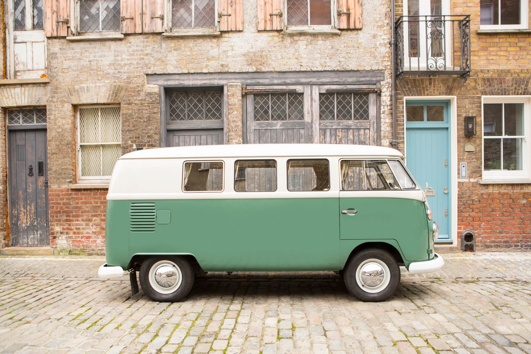 1967 Volkswagen Split-Window Camper - Image 9 of 28