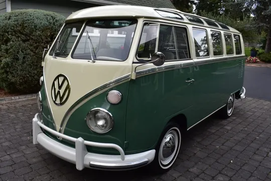 1967 Volkswagen Type 2 Deluxe 21-Window