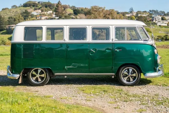 1967 Volkswagen Split-Window Bus - Image 3 of 8