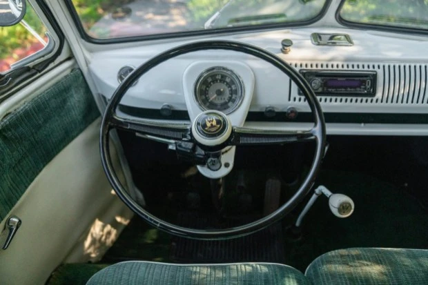 1967 Volkswagen Split-Window Bus - Image 6 of 8