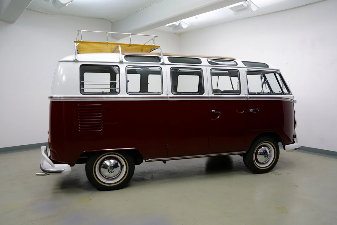 1967 Volkswagen Split-Window Bus - Image 4 of 17