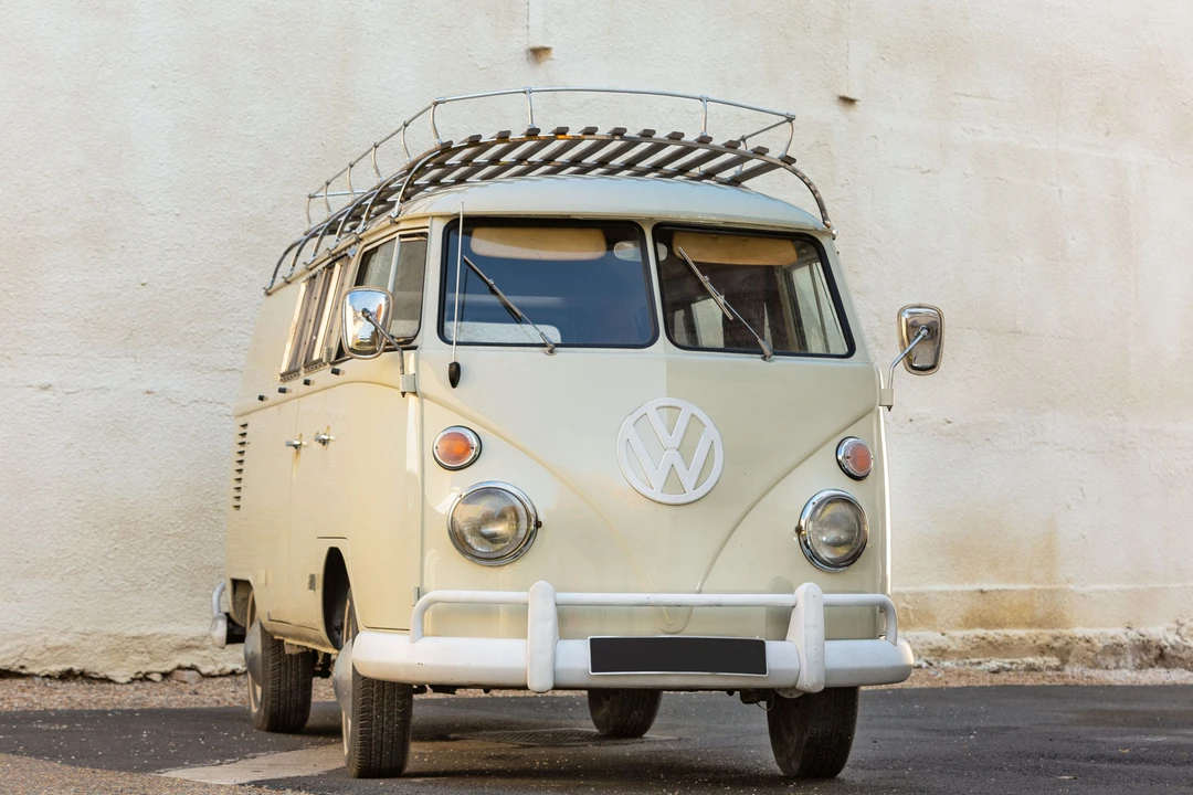1967 Volkswagen Split-Window Camper - Image 3 of 31