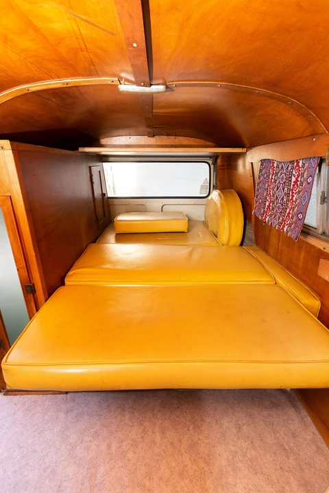 1967 Volkswagen Split-Window Camper - Image 19 of 31