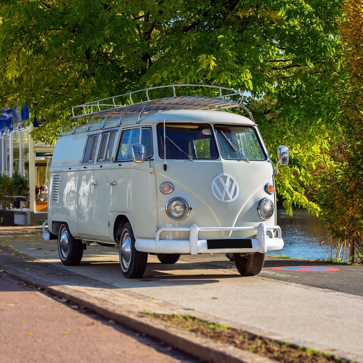 1967 Volkswagen Split-Window Camper - Image 7 of 31