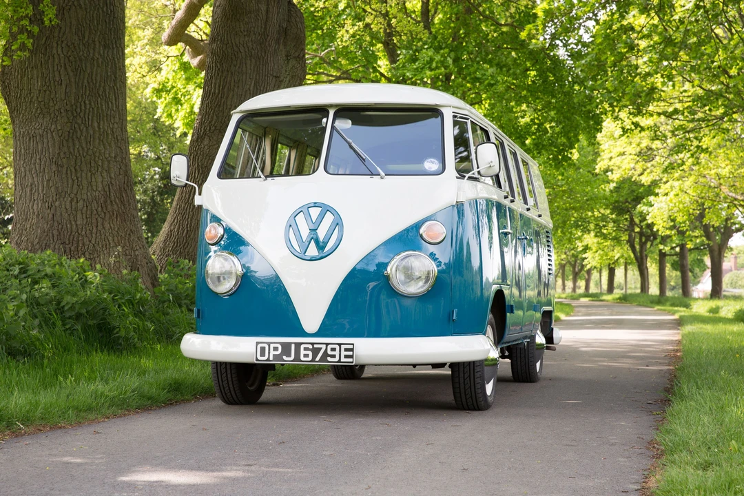 1967 Volkswagen Split-Window Camper - Image 9 of 31