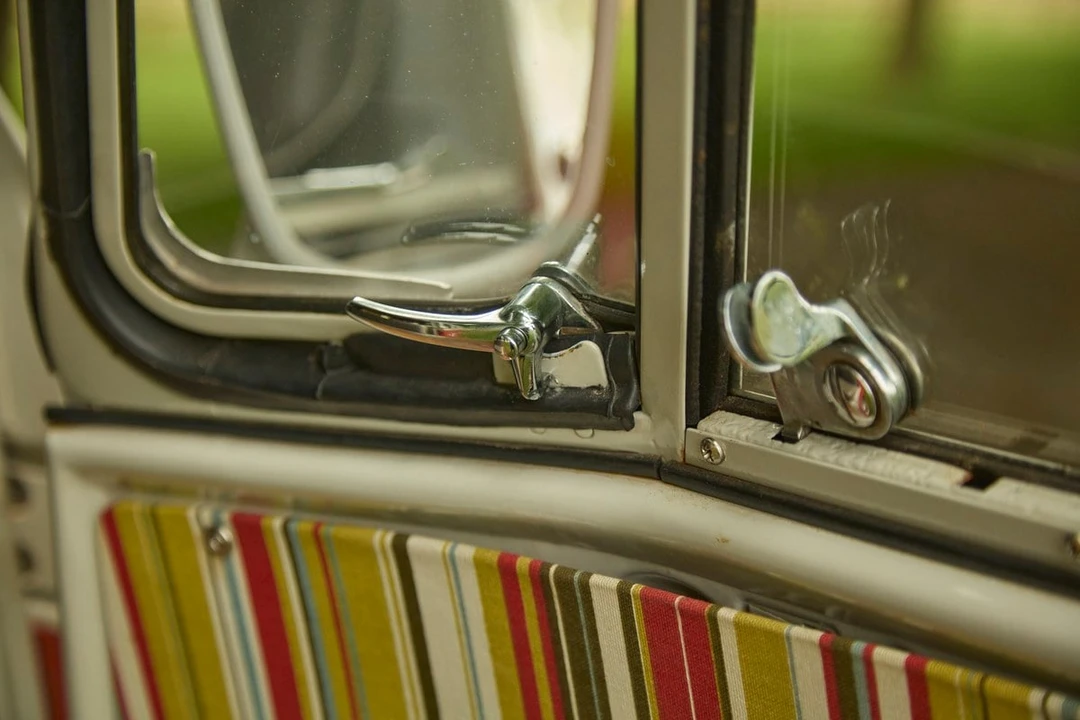 1967 Volkswagen Split-Window Camper - Image 23 of 30
