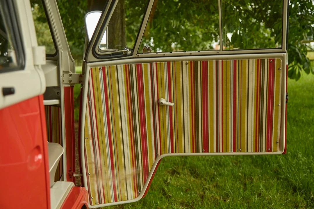 1967 Volkswagen Split-Window Camper - Image 19 of 31