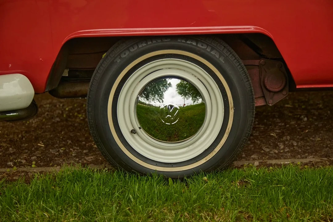 1967 Volkswagen Split-Window Camper - Image 16 of 31