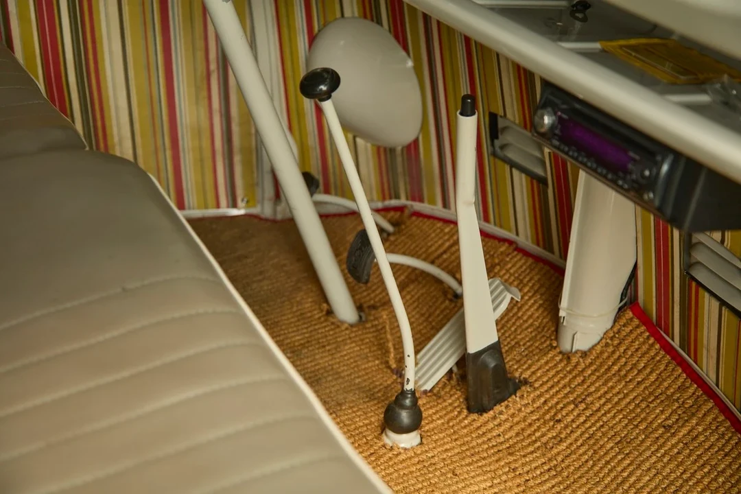 1967 Volkswagen Split-Window Camper - Image 25 of 31