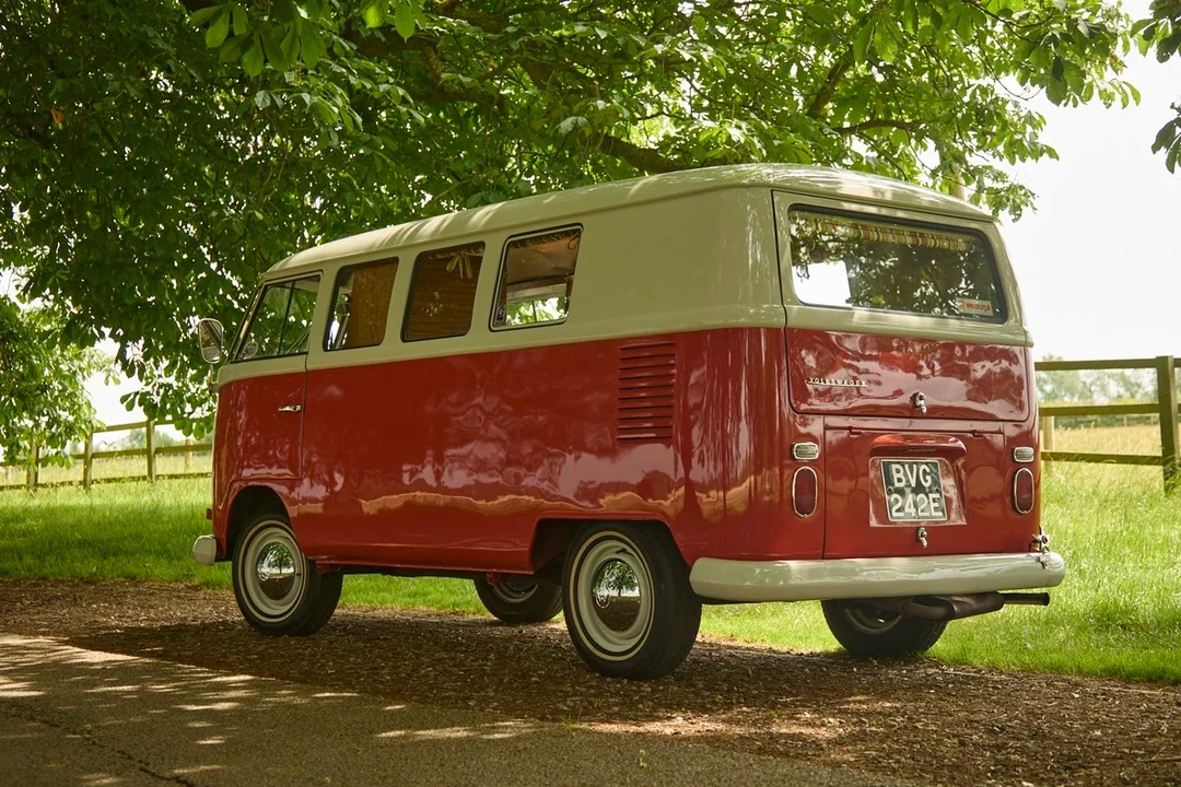 1967 Volkswagen Split-Window Camper - Image 10 of 31