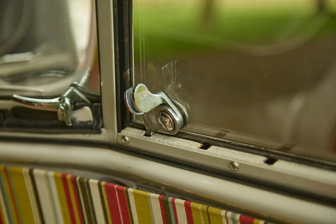 1967 Volkswagen Split-Window Camper - Image 24 of 31