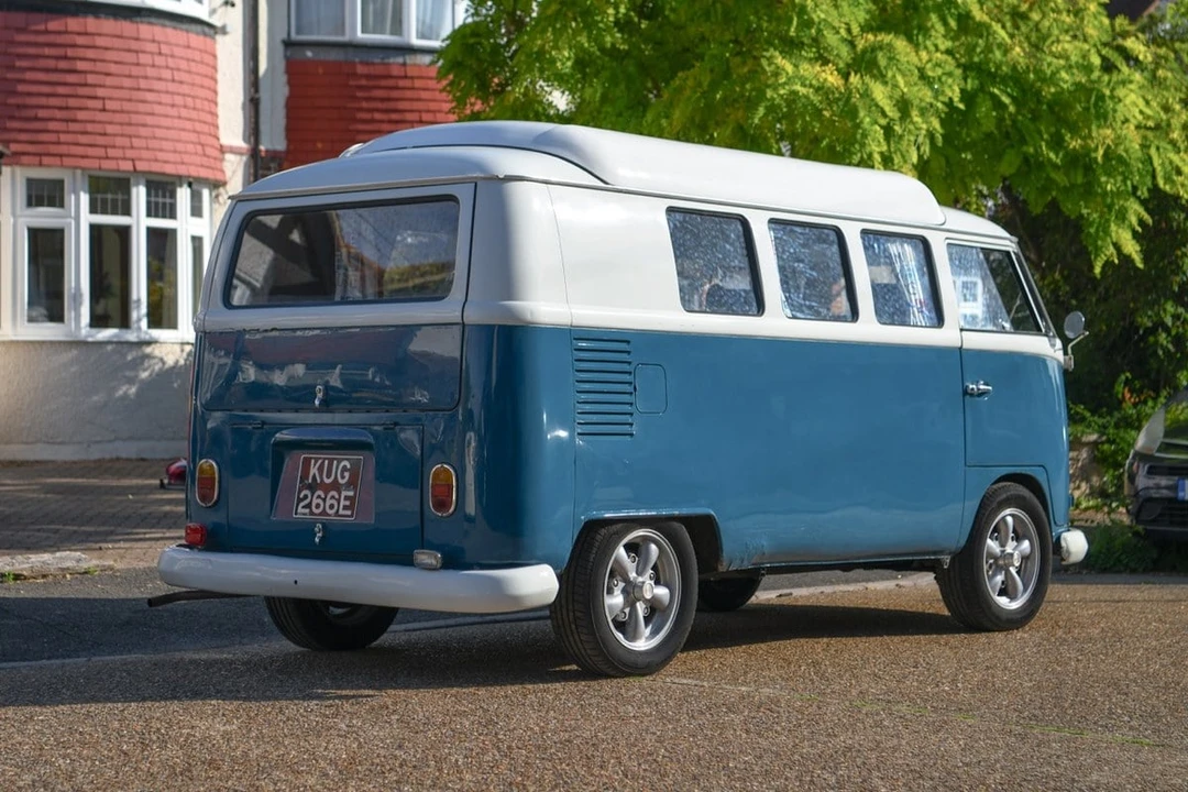 1967 Volkswagen Split-Window Camper - Image 14 of 30